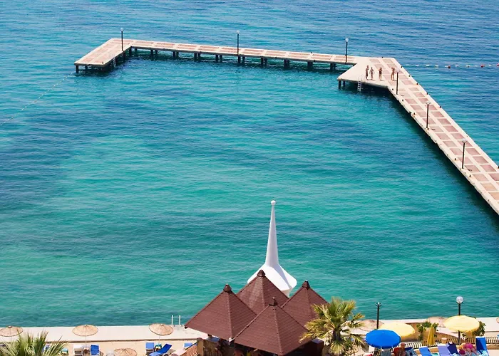 Fantasia Deluxe Hotel